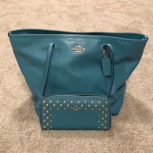 Coach leather tote and wallet - teal